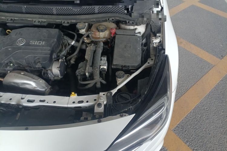 Used Buick Verano 2018 Hatchback 15S Automatic Leading Model Engine Bay Left