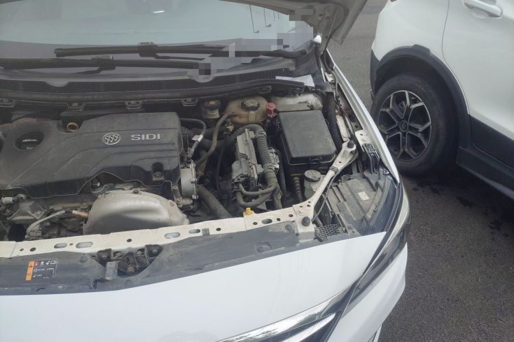 Used Buick Verano 2018 Sedan 15S Automatic Leading Model Engine Bay Left