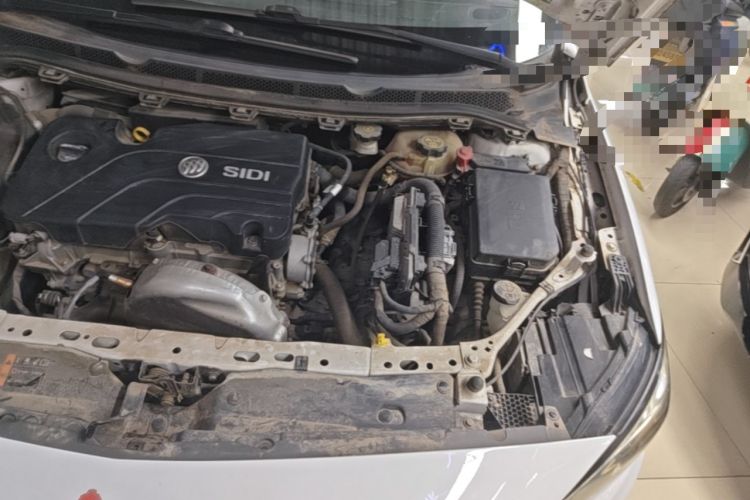 Used Buick Verano 2018 Sedan 15S Automatic Entry Model Engine Bay Left