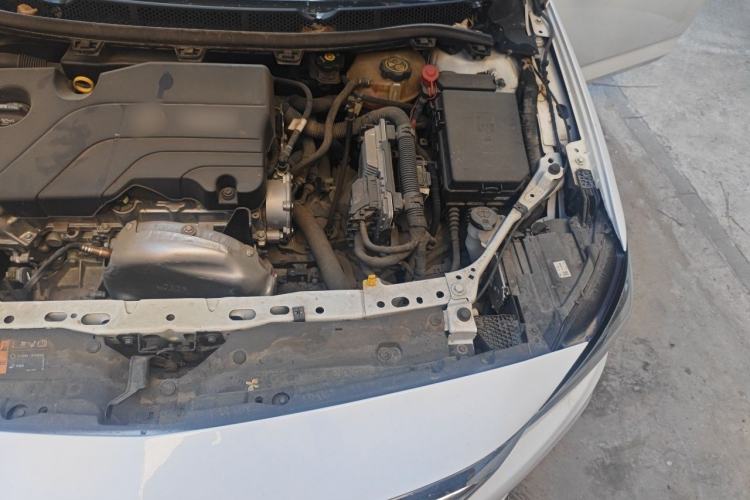 Used Buick Verano 2018 Sedan 15S Automatic Entry Model Engine Bay Left
