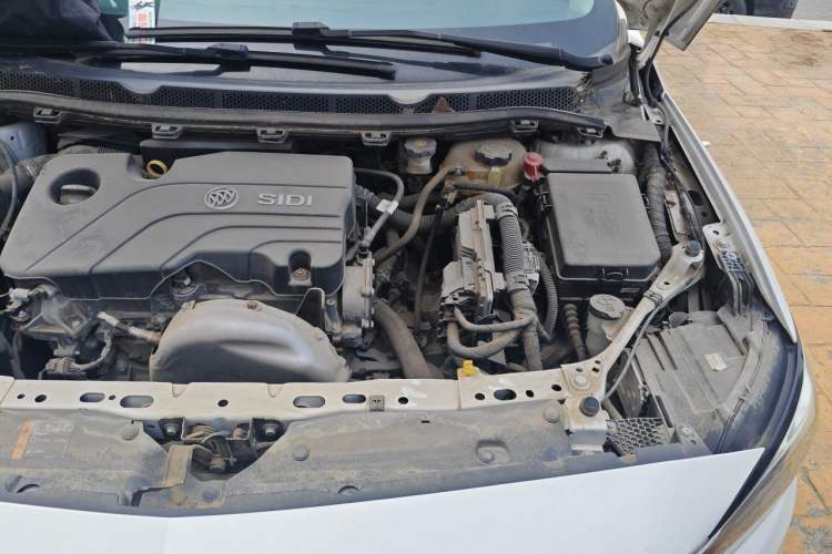Used Buick Verano 2018 Sedan 15S Automatic Entry Model Engine Bay Left