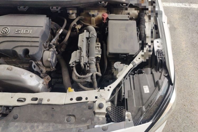 Used Buick Verano 2018 Sedan 15S Automatic Leading Model Engine Bay Left