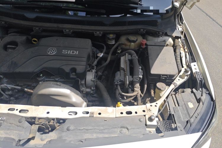 Used Buick Verano 2018 Sedan 15S Automatic Entry Model Engine Bay Left