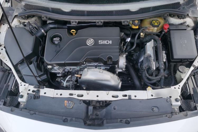 Used Buick Verano 2018 Sedan 15S Automatic Leading Model Engine Bay