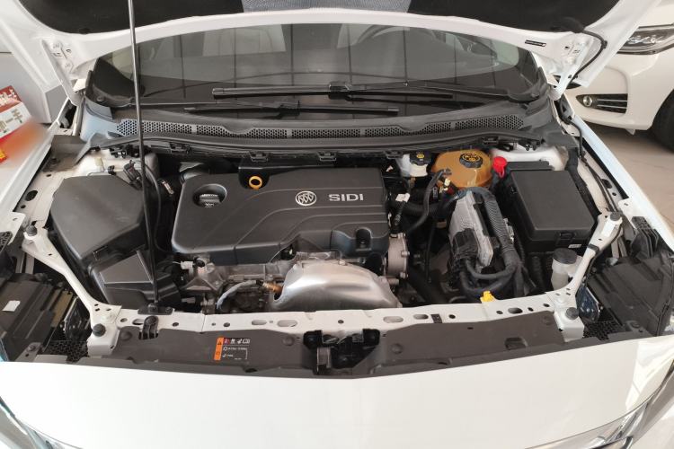 Used Buick Verano 2018 Sedan 15S Automatic Leading Model Engine Bay