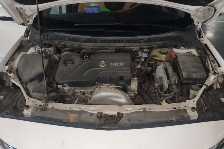 Used Buick Verano 2018 Sedan 15S Automatic Leading Model Engine Bay