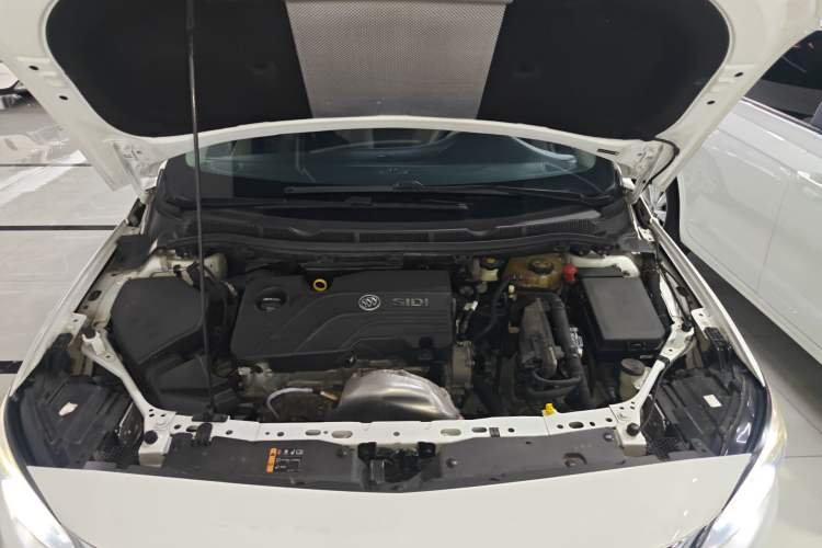 Used Buick Verano 2018 Sedan 15S Automatic Entry Model Engine Bay