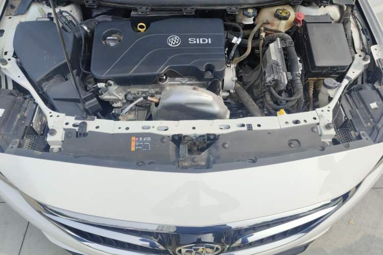 Used Buick Verano 2018 Sedan 15S Automatic Leading Model Engine Bay