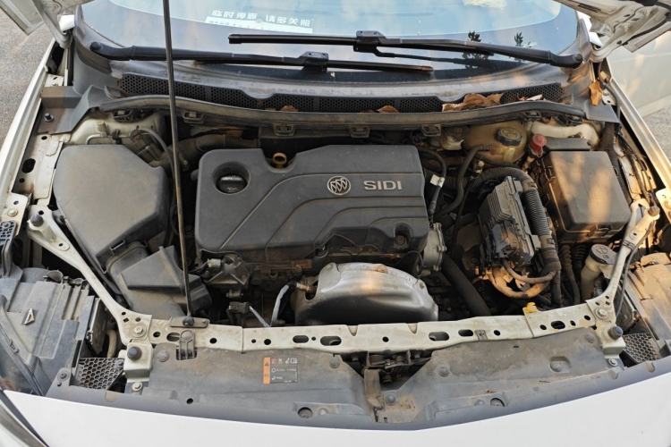 Used Buick Verano 2018 Sedan 15S Automatic Leading Model Engine Bay