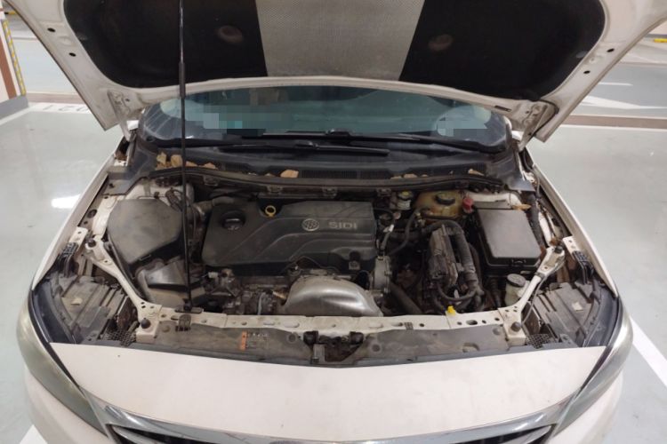 Used Buick Verano 2018 Sedan 15S Automatic Entry Model Engine Bay