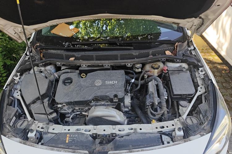 Used Buick Verano 2018 Hatchback 15S Automatic Leading Model Engine Bay