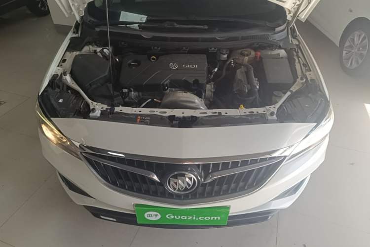 Used Buick Verano 2018 Sedan 15S Automatic Leading Model Engine Bay