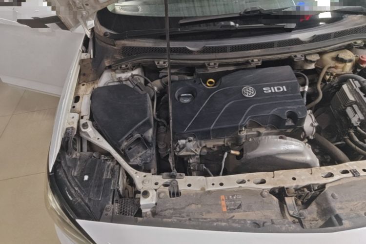 Used Buick Verano 2018 Sedan 15S Automatic Entry Model Engine Bay Right
