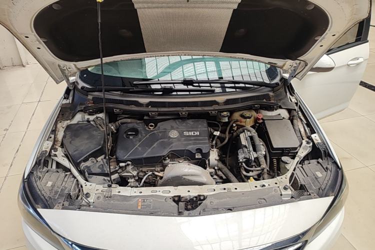 Used Buick Verano 2018 Sedan 15S Automatic Entry Model Engine Bay