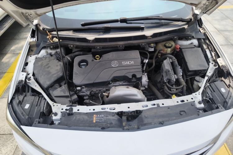 Used Buick Verano 2018 Sedan 15S Automatic Leading Model Engine Bay
