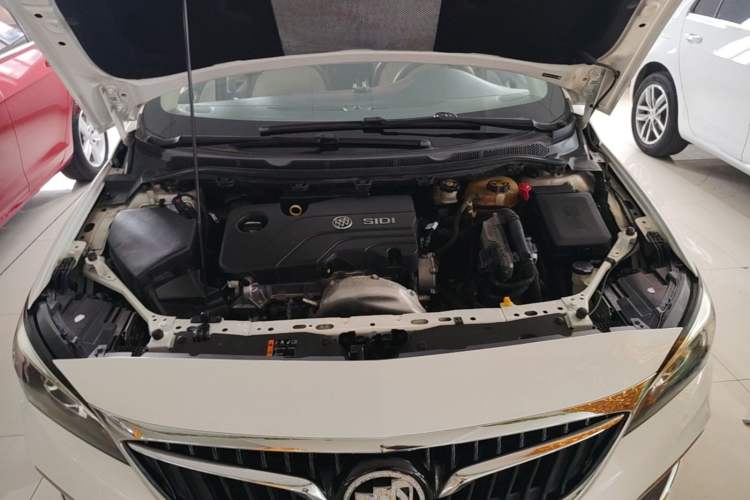 Used Buick Verano 2018 Sedan 15S Automatic Leading Model Engine Bay