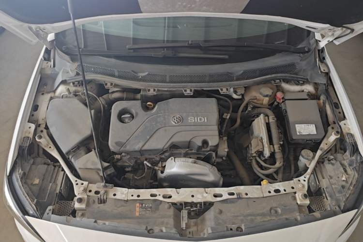 Used Buick Verano 2018 Sedan 15S Automatic Leading Model Engine Bay