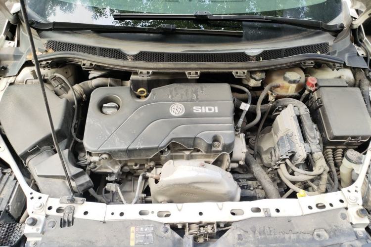 Used Buick Verano 2018 Sedan 15S Automatic Leading Model Engine Bay