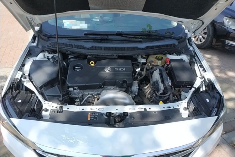 Used Buick Verano 2018 Sedan 15S Automatic Leading Model Engine Bay
