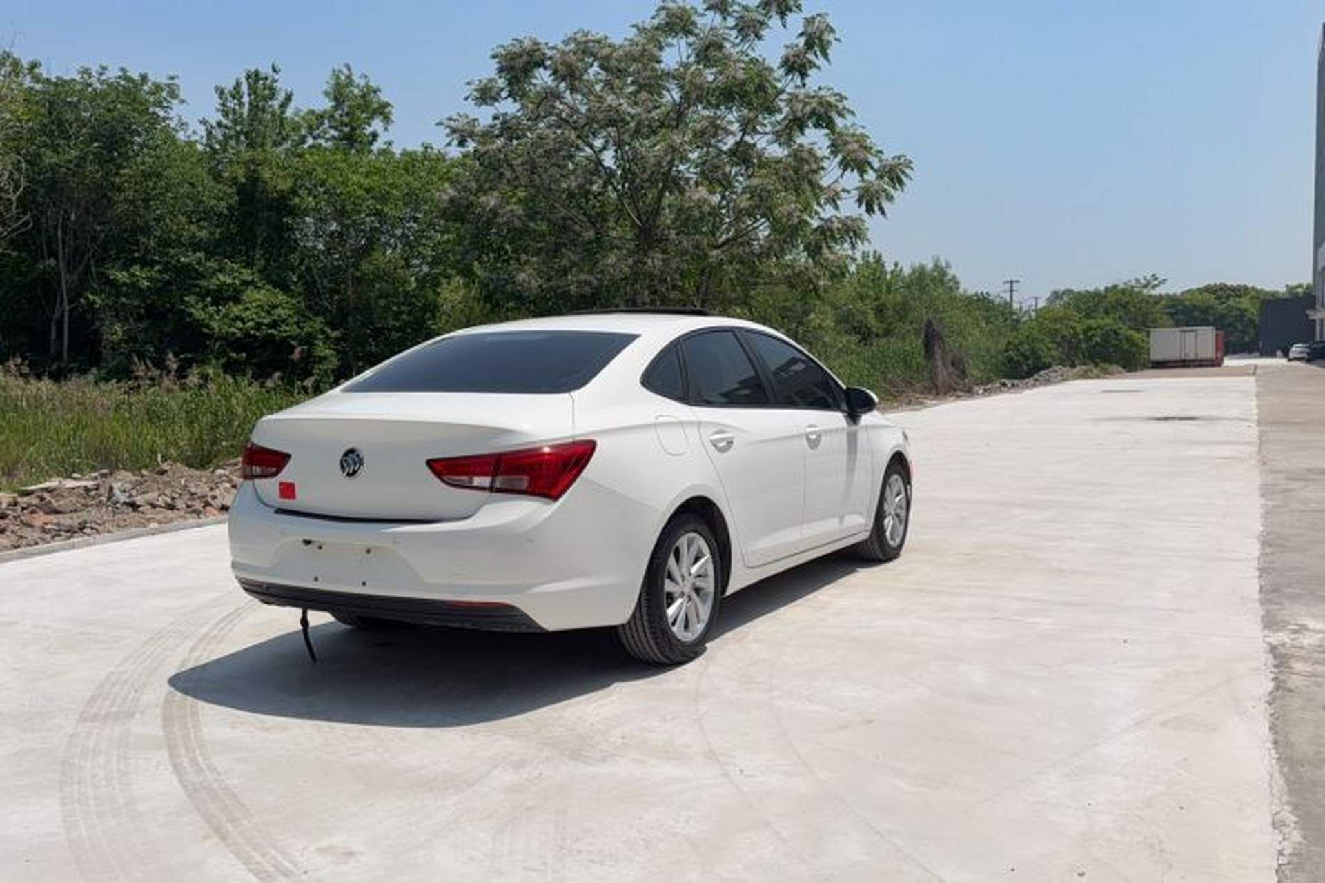 Used Buick Verano 2018 Sedan 15S Automatic Leading Model Exterior 1