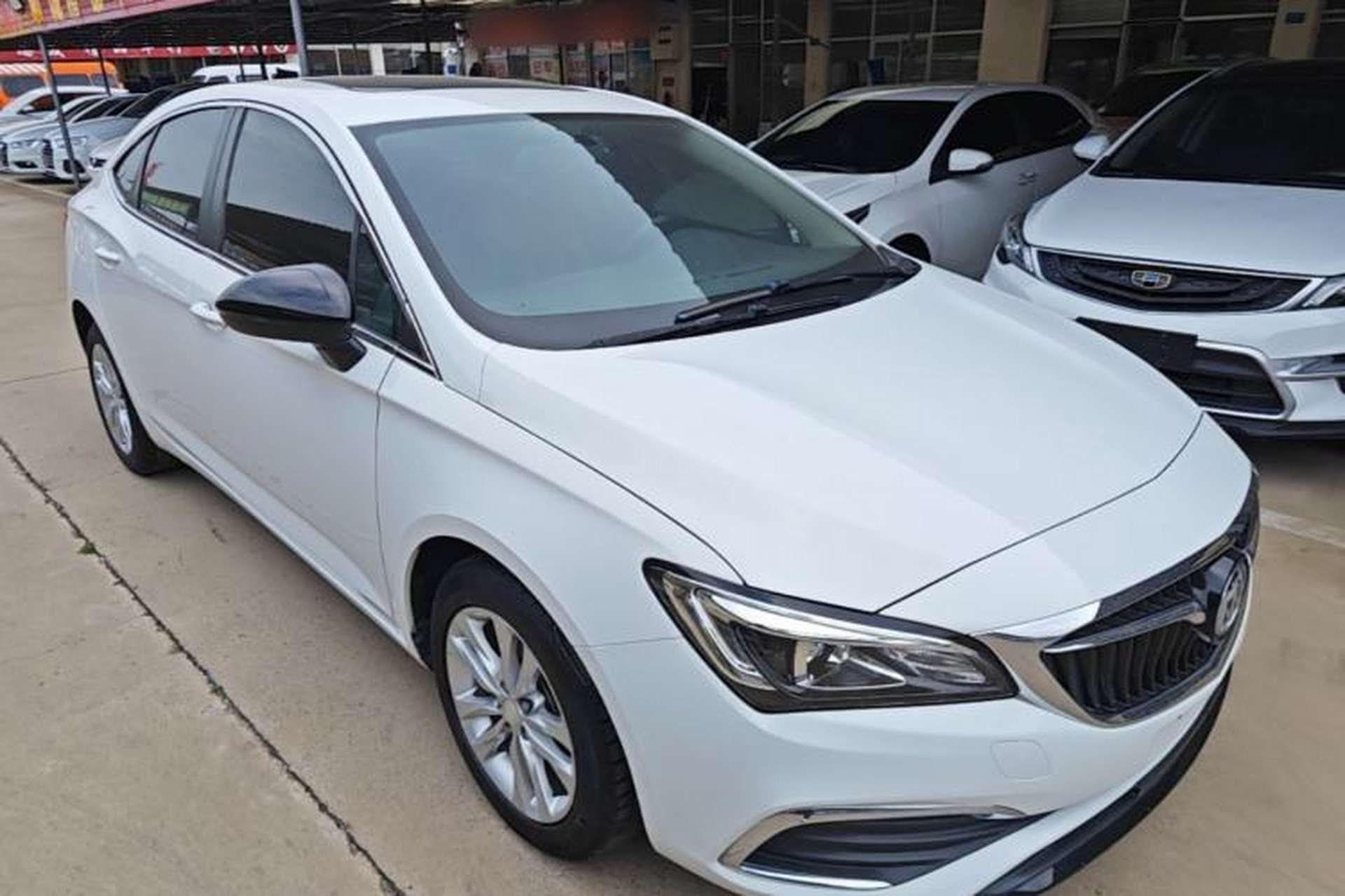 Used Buick Verano 2018 Sedan 20T Dual-Clutch Leading Model Exterior 1