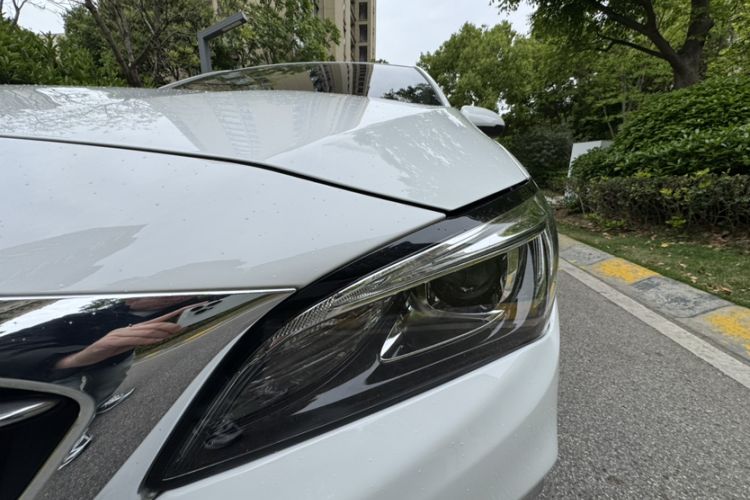 Used Buick Verano 2018 Sedan 15S Automatic Leading Model Exterior 1