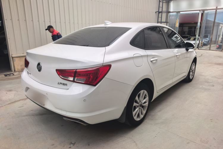 Used Buick Verano 2018 Sedan 20T Dual-Clutch Leading Model Exterior 2
