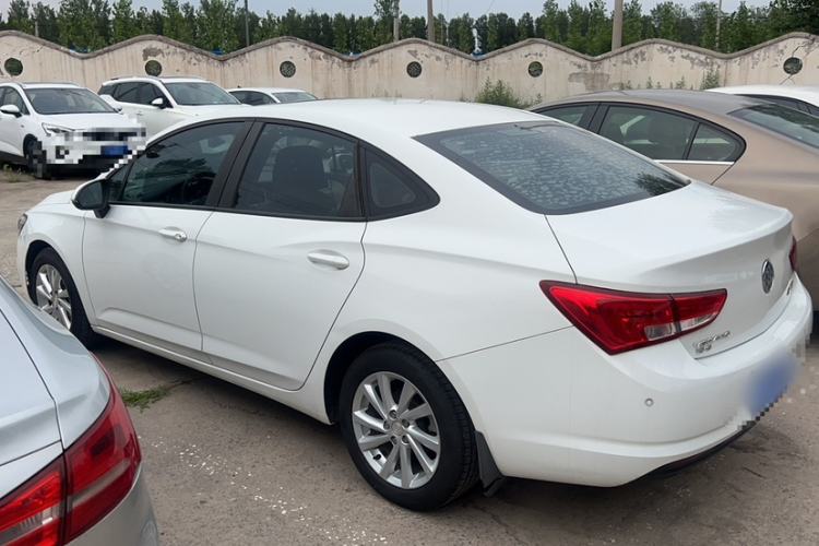 Used Buick Verano 2018 Sedan 15S Automatic Leading Model Exterior 2
