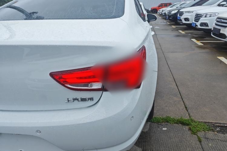 Used Buick Verano 2018 Sedan 15S Automatic Leading Model Exterior 3
