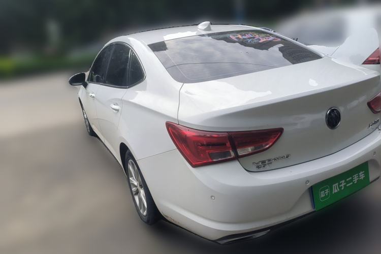 Used Buick Verano 2018 Sedan 20T Dual-Clutch Leading Model Exterior 3