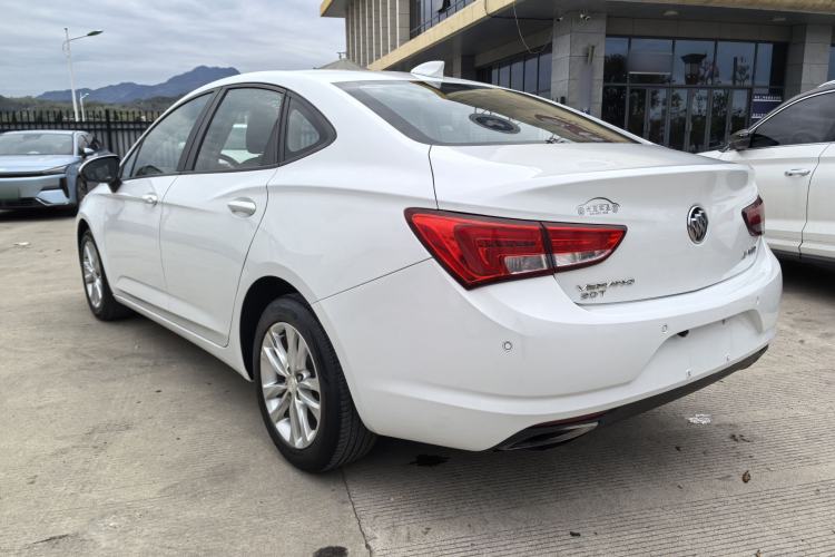 Used Buick Verano 2018 Sedan 20T Dual-Clutch Leading Model Exterior 3