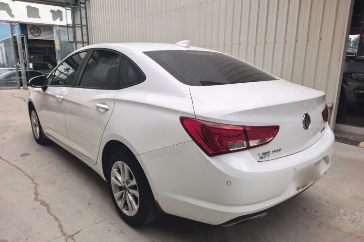Used Buick Verano 2018 Sedan 20T Dual-Clutch Leading Model Exterior 4