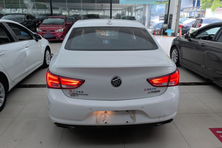 Used Buick Verano 2018 Sedan 20T Dual-Clutch Leading Model Exterior 4