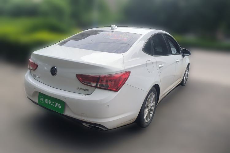 Used Buick Verano 2018 Sedan 20T Dual-Clutch Leading Model Exterior 5