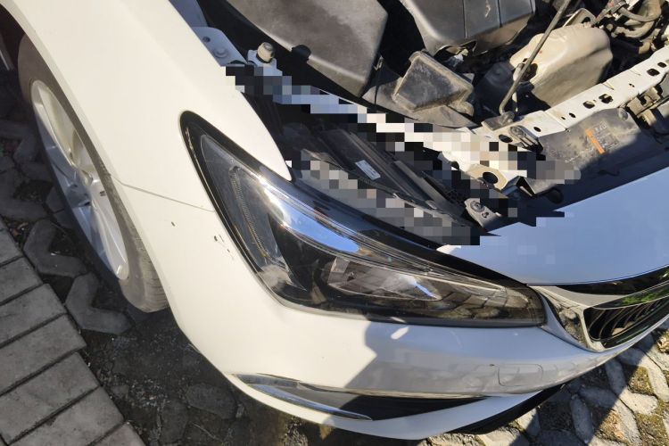 Used Buick Verano 2018 Sedan 15S Automatic Leading Model Exterior 6