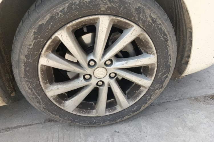 Used Buick Verano 2018 Sedan 15S Automatic Leading Model Exterior 7