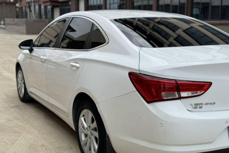 Used Buick Verano 2018 Sedan 15S Automatic Leading Model Exterior 8