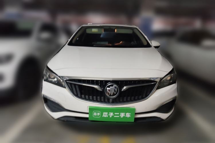Used Buick Verano 2018 Sedan 20T Dual-Clutch Leading Model Front