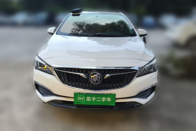 Used Buick Verano 2018 Sedan 20T Dual-Clutch Leading Model Front