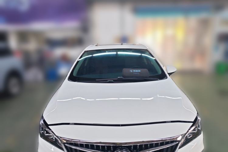 Used Buick Verano 2018 Sedan 20T Dual-Clutch Leading Model Front