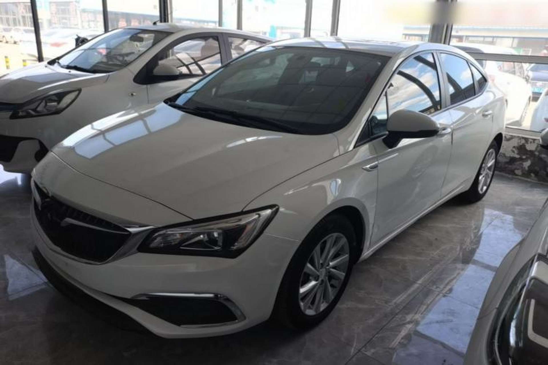 Used Buick Verano 2018 Sedan 15S Automatic Leading Model Front Left 45 Deg