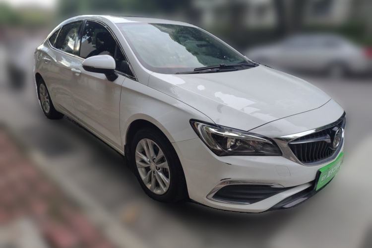 Used Buick Verano 2018 Sedan 20T Dual-Clutch Leading Model Front Right 45 Deg