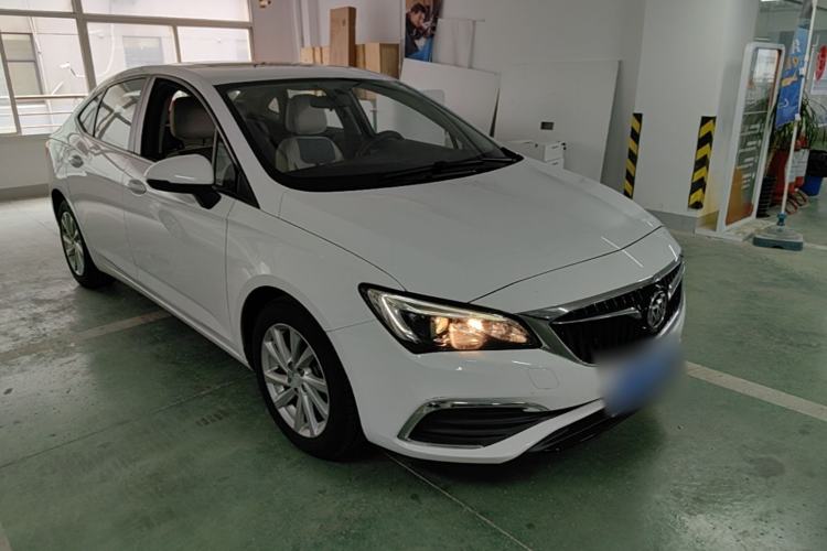 Used Buick Verano 2018 Sedan 15S Automatic Leading Model Front Right 45 Deg