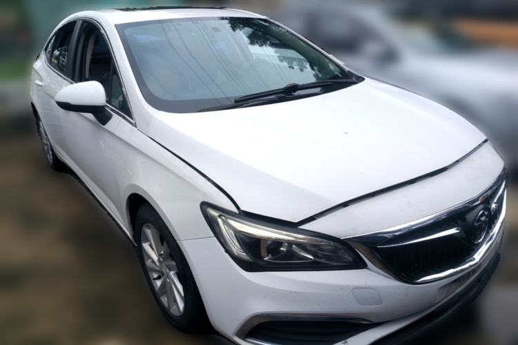 Used Buick Verano 2018 Hatchback 15S Automatic Leading Model Front Right 45 Deg