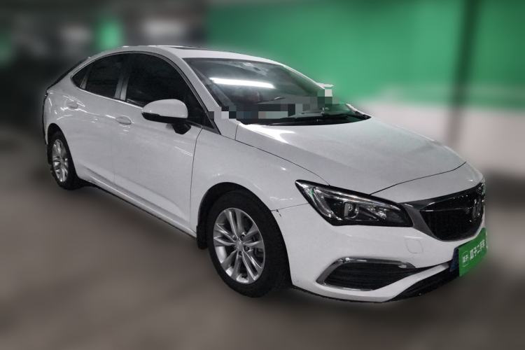Used Buick Verano 2018 Sedan 20T Dual-Clutch Leading Model Front Right 45 Deg