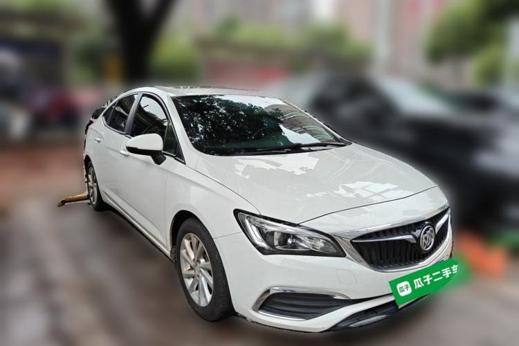 Used Buick Verano 2018 Hatchback 15S Automatic Leading Model Front Right 45 Deg