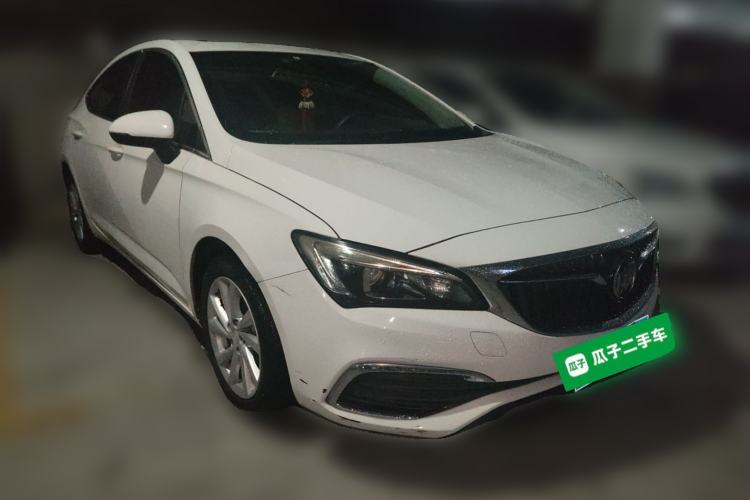 Used Buick Verano 2018 Sedan 15S Automatic Leading Model Front Right 45 Deg