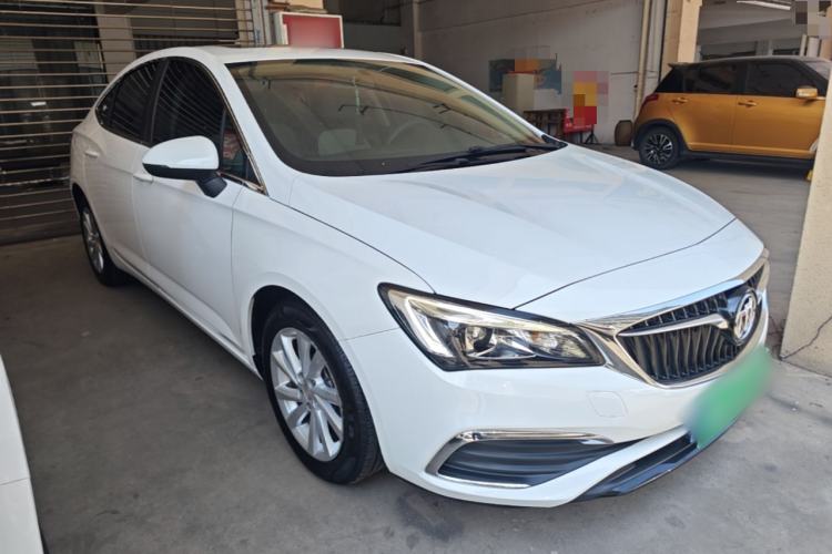 Used Buick Verano 2018 Sedan 15S Automatic Leading Model Front Right 45 Deg