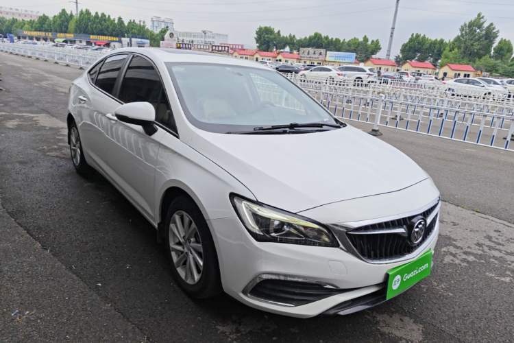 Used Buick Verano 2018 Sedan 15S Automatic Leading Model Front Right 45 Deg