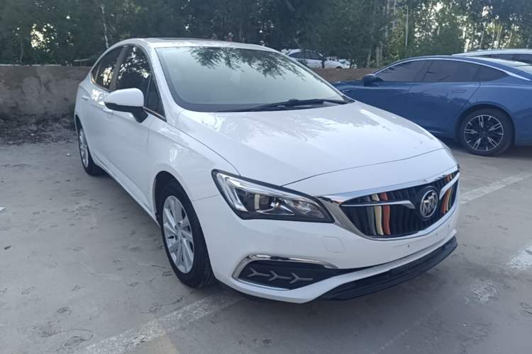 Used Buick Verano 2018 Sedan 15S Automatic Leading Model Front Right 45 Deg